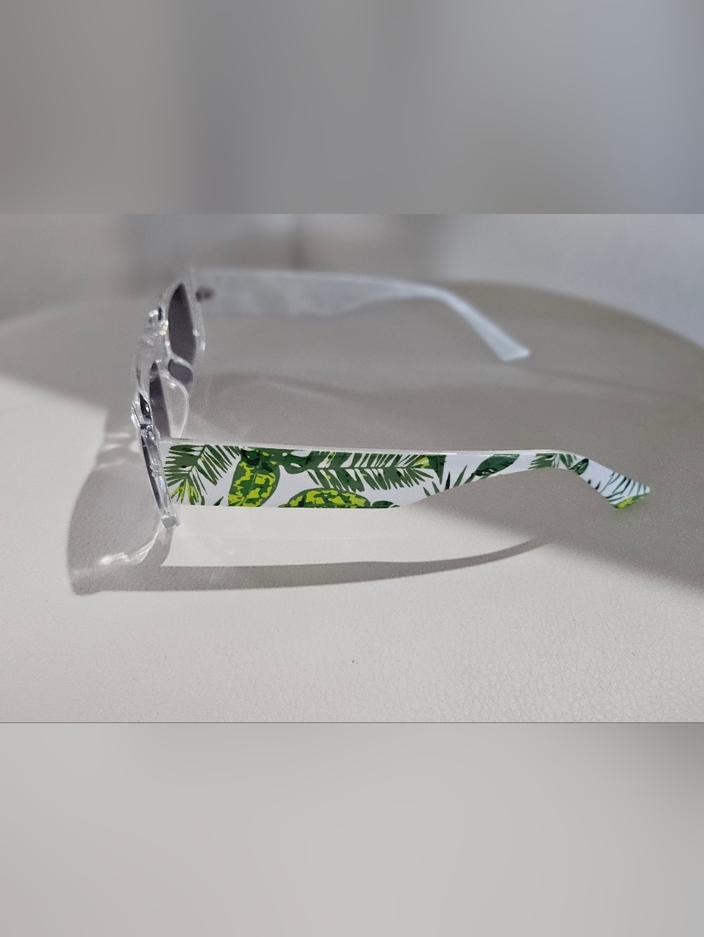 Retro Clear Frame Sunglasses Tropical Palm Print Arms Gradient Lens UV Protectio - Picture 2 of 6